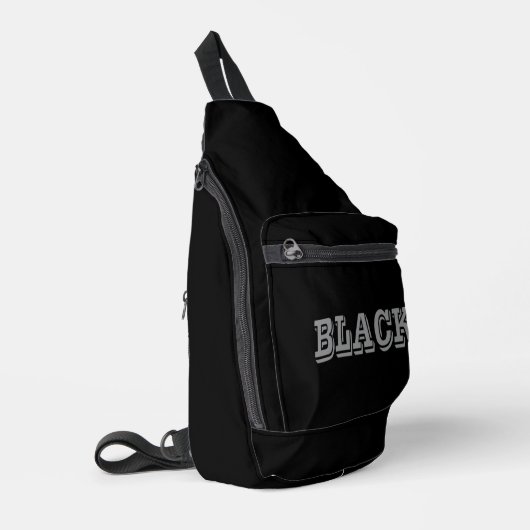 Zwart met grijze tekst op zwarte effen kleur sling bag (Linkerhoek)