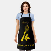 Zwart met klassieke gouden whisky en kruidenontwer schort (Gedragen)