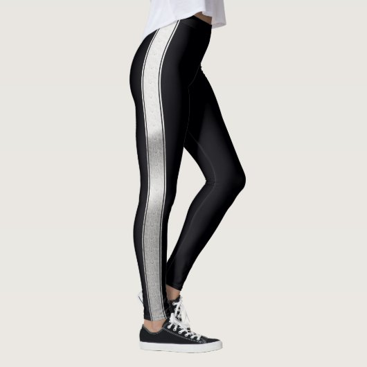 Zwart met Leggings met zilveren olieslappen (Rechts)