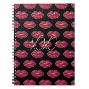 Zwart met rode lippen XOXO Notitieboek