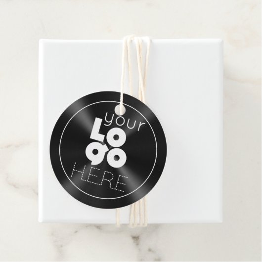 Zwart metalen hanglabel met opdruk voor bedrijfslo bedankjes labels (In situ)