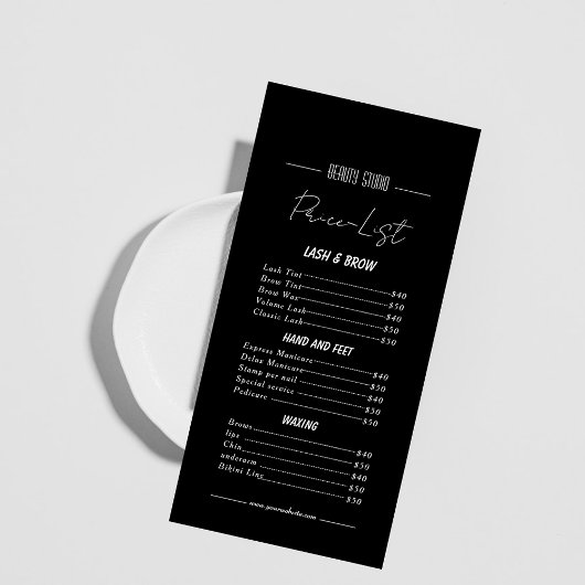 Zwart Minimalist Beauty Studio prijslijst Menu