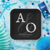 Zwart minimalistisch monogram bruiloft papieren bordje (Feest)