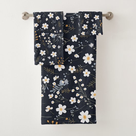 Zwart Minimalistisch Zachte Tuin Wildbloemenkweker Bad Handdoek (Insitu)