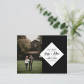 Zwart Modern Chic Bewaar de datum Fotocollage Briefkaart (Staand voorkant)