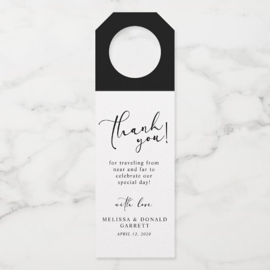 Zwart Modern Eenvoudig Script Bruiloft Dank u Flessenhanger (Voorkant)