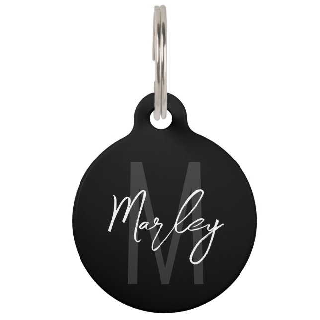 Zwart modern Manuscript Gepersonaliseerd Monogram  Huisdierpenning (Voorkant)