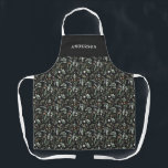 Zwart-modern minimaal botanisch elegant personalis schort<br><div class="desc">Modern minimum bladage green script gepersonaliseerd apron. Met de hand geschilde eucalyptus,  een minimale bladermassa en een moderne rustige rivierkreet geven dit ontwerp een luxueus gevoel. In de klas groenen,  browns,  zwart,  groen en grijs.</div>