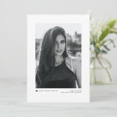 Zwart Modern Minimalistisch foto Afstuderen Aankondiging (Staand voorkant)