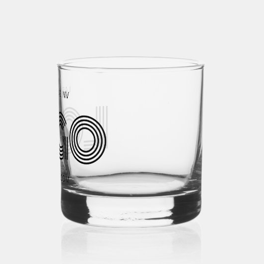 Zwart Modern Minimalistisch Logo Promo Whisky Glas (Links)