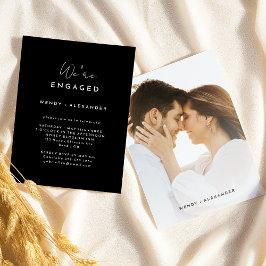 Zwart Modern Script We're Engaged Photo Verloving Kaart