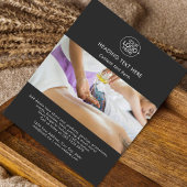 Zwart Modern Voeg Logo Typografie Foto QR-code toe Flyer