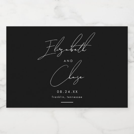 Zwart Moderne Kalligrafie Namen Stijlvolle Bruilof Sparkling Wijnetiket (Enkel label)