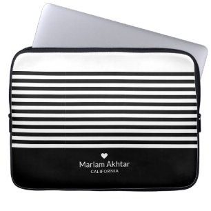 Zwart monogram Stripes Trendy Chic Script Modern Laptop Sleeve