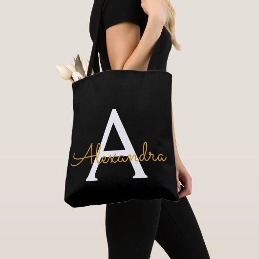 Zwart Naam Goud Meisjesachtig Schrift Monogram Mod Tote Bag (Dichtbij)