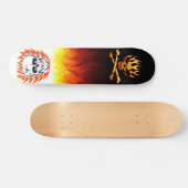Zwart naar wit vlammen skateboard (Horizontaal)