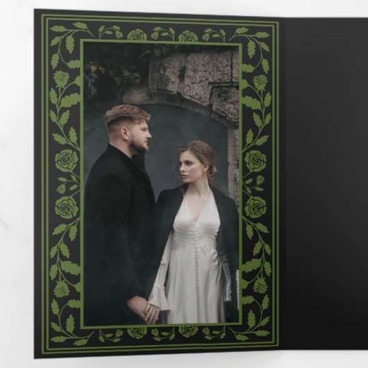 Zwart Olijf Royal middeleeuws zwaard bruiloft Drieluik Uitnodiging (Binnenzijde eerst)