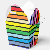 Zwart omlijnd brederspectrum regenboogstrips bedankdoosjes (Geopend)