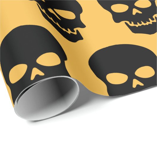 Zwart op gele schedels cadeaupapier (Rol Hoek)