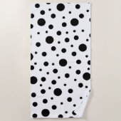 Zwart op White Polka Dot Pattern Strandlaken (Voorkant)