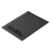 Zwart op zwart Modern Bold Typografie Notitieboek (Linkerzijde)