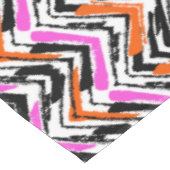 Zwart, Oranje en roze hand getekend Chevron Patter Tafelkleed (Gekanteld)