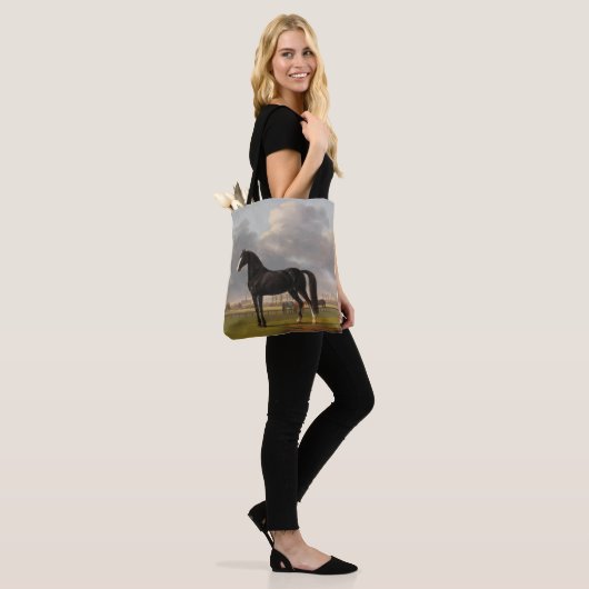  zwart paard met een Canvas tas (Op model)
