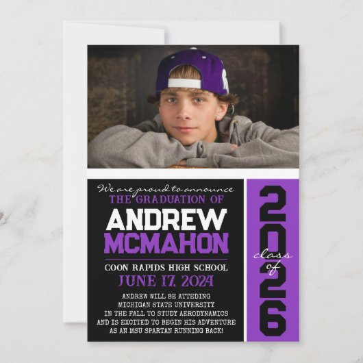 Zwart & Paarse Afstuderen foto aankondiging (Voorkant)