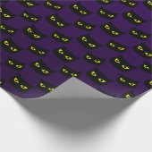 Zwart-paarse kattenhalloween patroon cadeaupapier (Hoek)