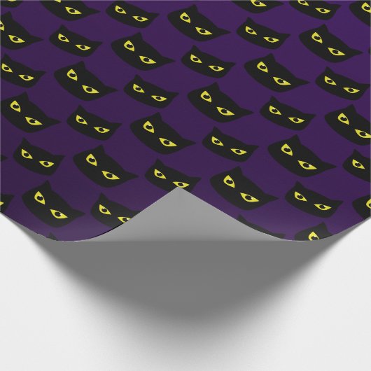 Zwart-paarse kattenhalloween patroon cadeaupapier (Hoek)