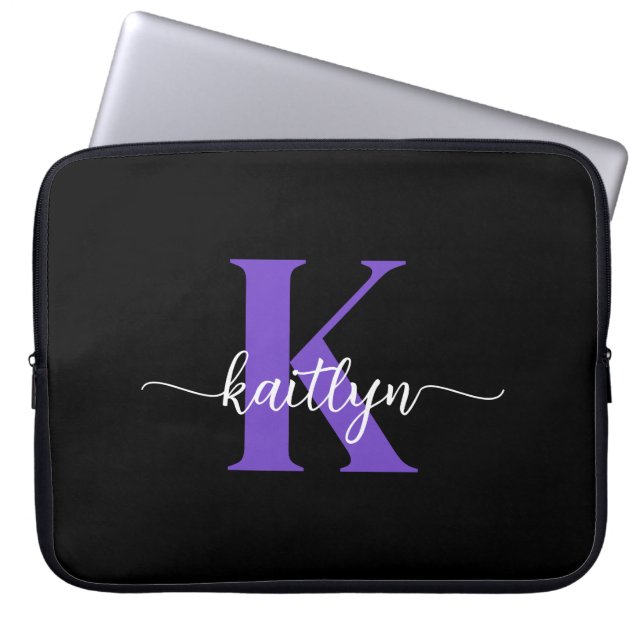 Zwart-Paarse-scriptmonogram Laptop Sleeve (Voorkant)
