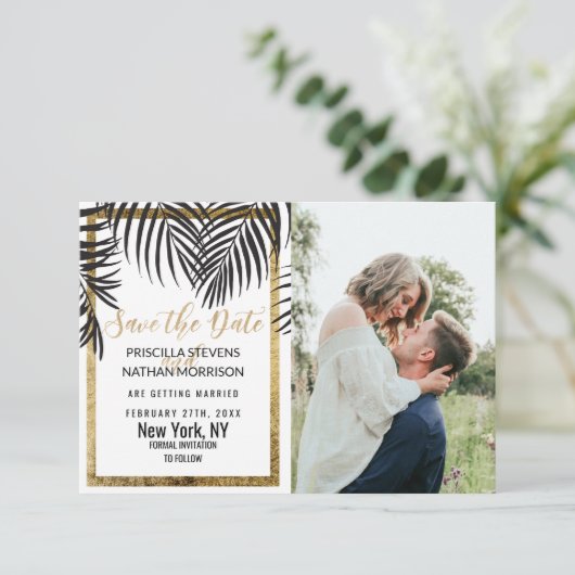Zwart palmbos Goud Grens Modern Save The Date (Staand voorkant)