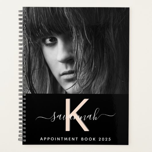 Zwart perzik foto monogram 2026 planner (Voorkant)