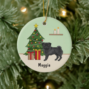 Zwart Pug Schattige Cartoon Dog Met Een Kerstboom Keramisch Ornament