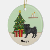 Zwart Pug Schattige Cartoon Dog Met Een Kerstboom Keramisch Ornament (Links)