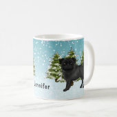 Zwart Pug Schattige Cartoon Dog Snowy Winter Fores Koffiemok (Voorkant rechts)