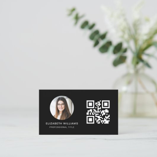 Zwart QR-code Foto Monogram Minimalistisch Visitekaartje (Staand voorkant)