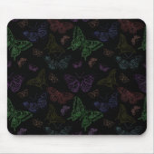 Zwart-regenbooggekleurde vlinders vliegen muismat (Voorkant)