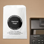 Zwart Ronde Bedrijfsmerk op Papieren Tas Bedankzakje
