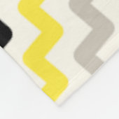 Zwart Rood Geel Diagonaal Zigzag Afrikaans Patroon Fleece Deken (Hoek)