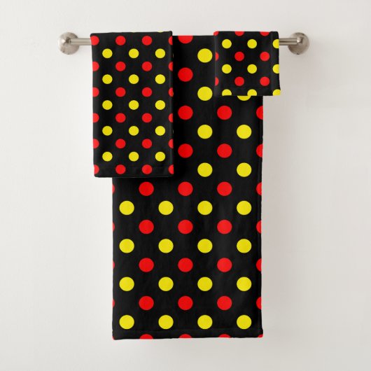 Zwart Rood Geel Stippen Design  Bad Handdoek (Insitu)