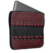 Zwart & rood leereffect laptop sleeve (Voorkant Rechts)