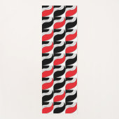 Zwart rood modern geometrisch patroon yogamat (Voorkant)