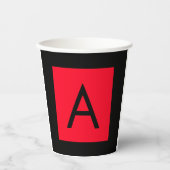 Zwart Rood Monogram Initiaal Letter Modern Plain Papieren Bekers (Voorkant)