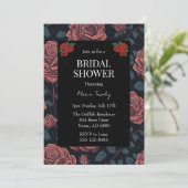 Zwart Rood Rozen Bloemen Bruids Douche Uitnodiging (Staand voorkant)