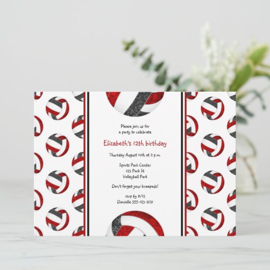 zwart rood sportief meisjes volleybal verjaardagsf kaart (Staand voorkant)