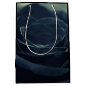 Zwart Roos Flower Dark Gothic Vibe Medium Cadeauzakje (Voorkant)