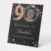 Zwart roos goud 90ste foto verjaardagsfeestje welk reclamebord met voetstuk (Voorkant)