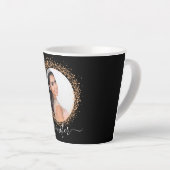 Zwart roos gouden fotonaam, glamoureus latte mok (Rechterhoek)