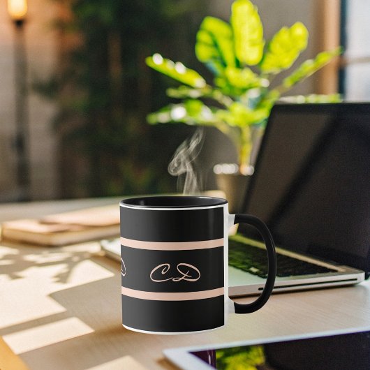 Zwart roos goudmonogram initiaal elegant script mok